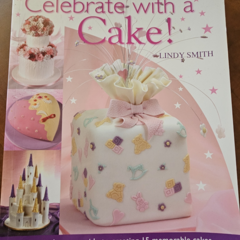 Cake Pops Cookbook - Colorful Baking Guide - Picture 10 of 14